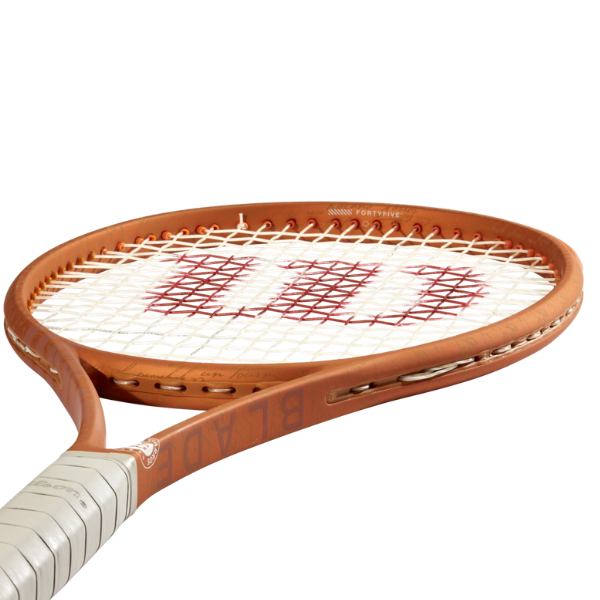 Wilson Ronald Garros Blade 98 (18X20) V8 Tennis Racket 3