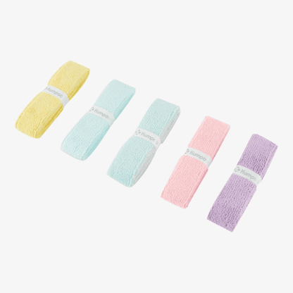 Kumpoo KG-12 Towel Grip for badminton rackets, designed to provide a soft, absorbent, and comfortable grip for better handling and sweat control.


