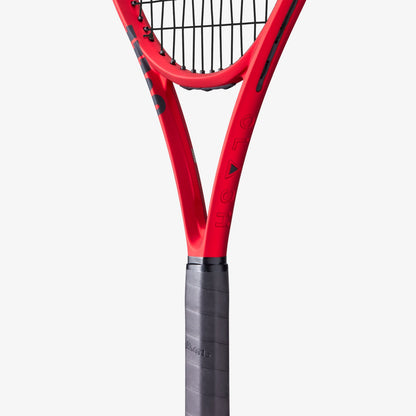 Wilson Clash 100 Pro V2 Tennis Racket